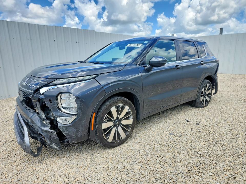 2025 Mitsubishi Outlander VIN JA4J4VA83SZ033884 — COPART salvage auction photo
