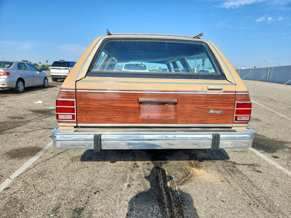 1985 Mercury Grand marquis VIN 2MEBP94F9FX709042 COPART salvage auction — MINOR DENT/SCRATCHES, NJ - DIS/DLR/EXP ONLY CLEAN TITLE, sold $4,700 on 2026-08-25 (photo 6)