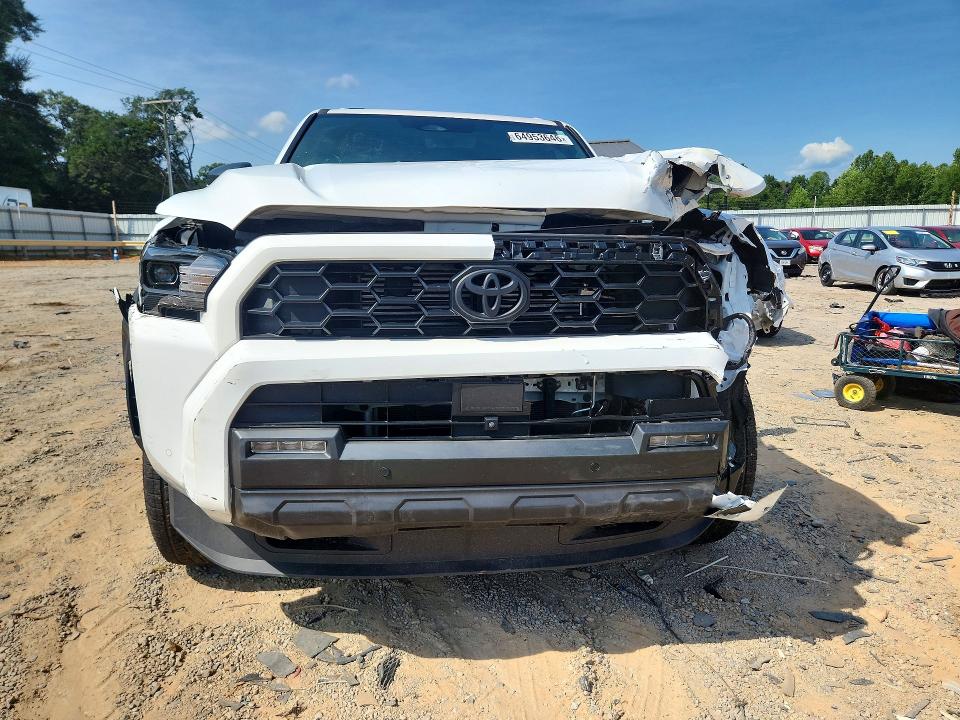 2025 Toyota 4runner VIN JTEVA5BR0S5001470 COPART salvage auction — FRONT END, AL - CERT OF TITLE-SALVAGE TITLE (P), sold $32,000 on 2026-08-21 (photo 5)