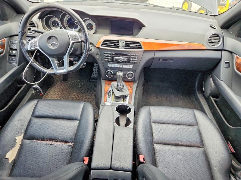 2012 Mercedes-benz VIN WDDGF8BB6CR200879 COPART salvage auction — NORMAL WEAR, Mi - Certificate Of Title, sold $950 on 2026-08-13 (photo 8)