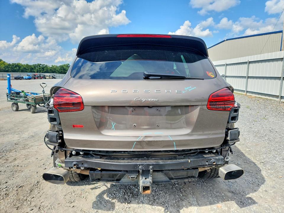 2015 Porsche Cayenne VIN WP1AF2A25FLA31488 COPART salvage auction — REAR END, Nc - Salvage Certificate Of Title, sold $7,300 on 2026-08-26 (photo 6)