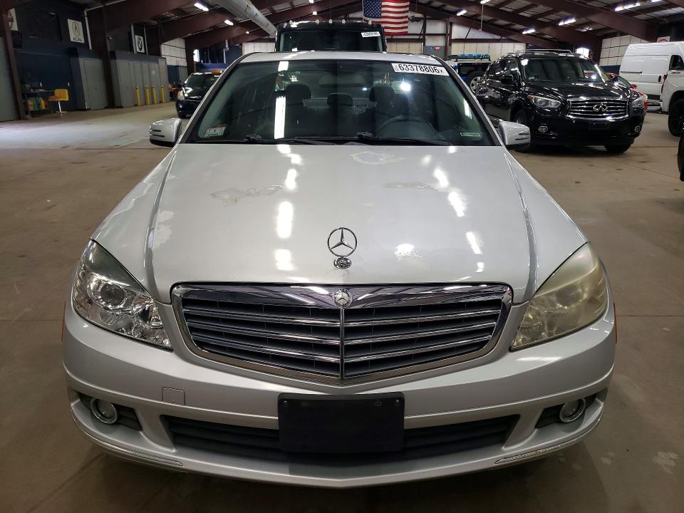 2010 Mercedes-benz C-klasse VIN WDDGF8BB8AR105933 COPART salvage auction — MINOR DENT/SCRATCHES, Ma - Certificate Of Title (P), sold $1,650 on 2026-08-12 (photo 5)