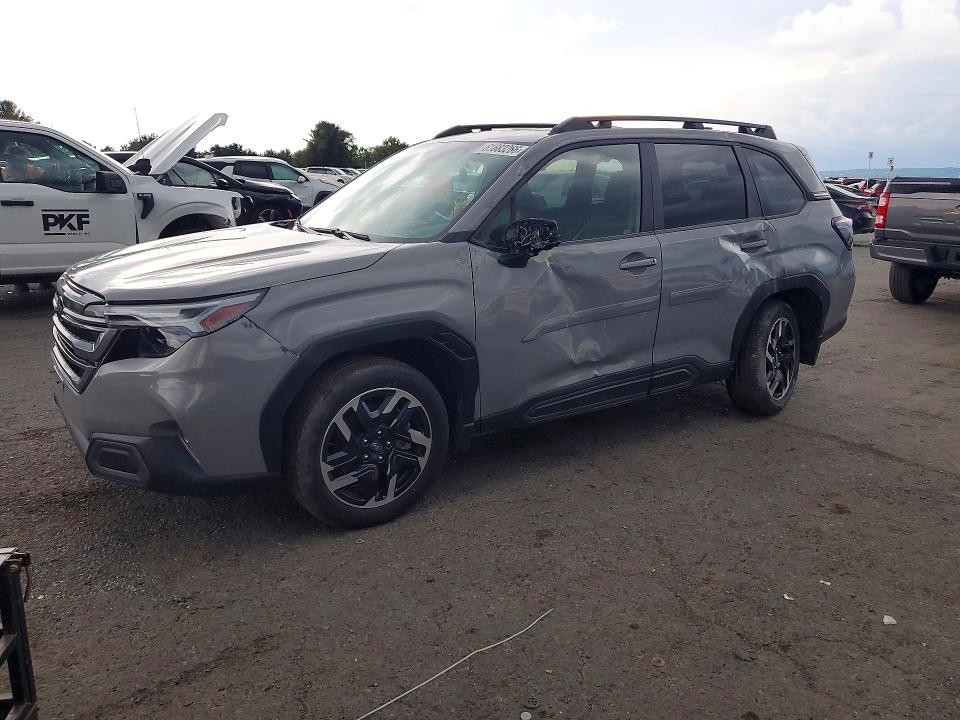 2025 Subaru Forester VIN JF2SLDNC8SH565340 — COPART salvage auction photo