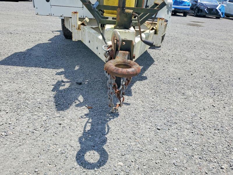 2001 Unknown VIN 1T9US0617YS055952 COPART salvage auction — MINOR DENT/SCRATCHES, FL - CERTIFICATE OF TITLE, sold $15 on 2026-09-18 (photo 8)
