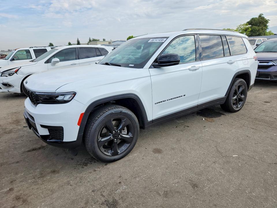 2023 Jeep Cherokee VIN 1C4RJKAG7P8738952 — COPART salvage auction photo