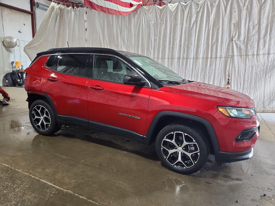 2025 Jeep Compass VIN 3C4NJDCN3ST619571 COPART salvage auction — REAR END, IL - CERTIFICATE OF TITLE, sold $13,000 on 2026-08-31 (photo 4)