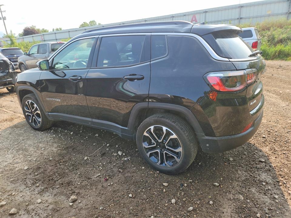 2022 Jeep Compass VIN 3C4NJDCB4NT235731 COPART salvage auction — ROOF, Mi - Certificate Of Title, sold $12,600 on 2026-08-26 (photo 2)