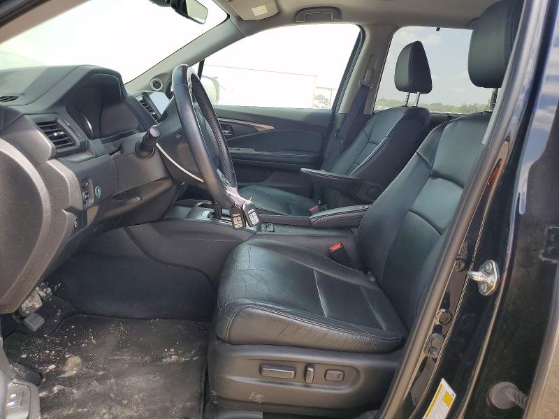 2019 Honda Pilot VIN 5FNYF5H59KB015292 COPART salvage auction — REAR END, TX - SALVAGE VEHICLE TITLE, sold $1,100 on 2026-09-11 (photo 7)