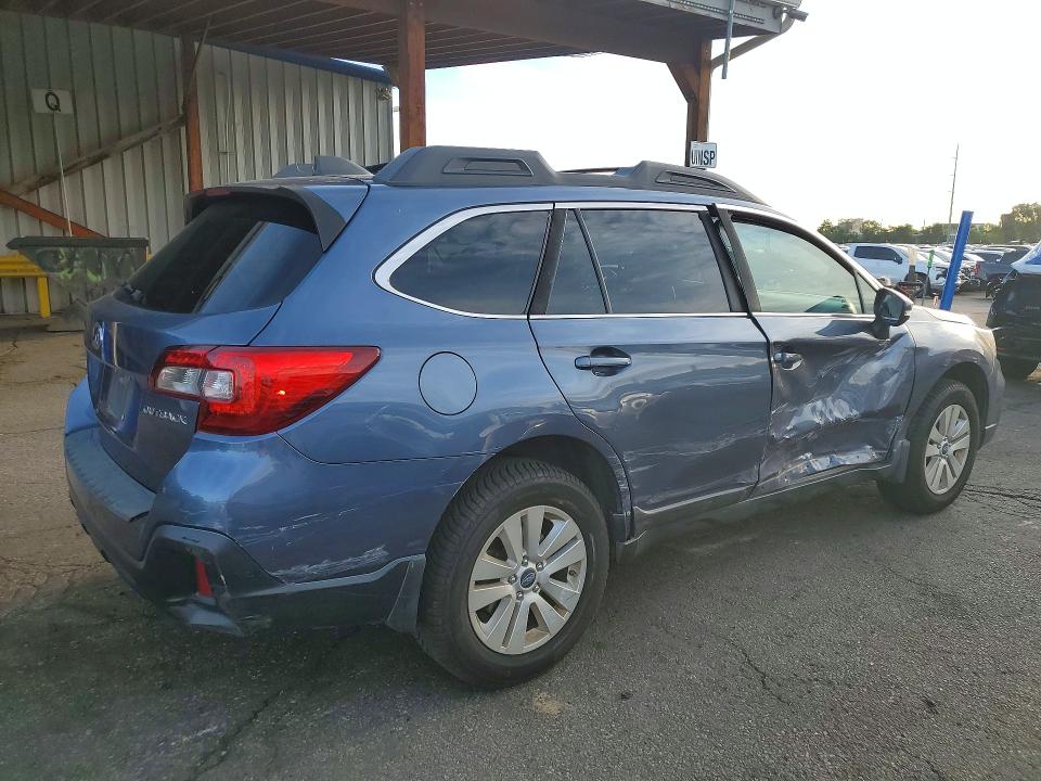 2018 Subaru Outback VIN 4S4BSAFC4J3247849 COPART salvage auction — SIDE, Co - Public - Salvage Title, sold $3,400 on 2026-09-02 (photo 3)