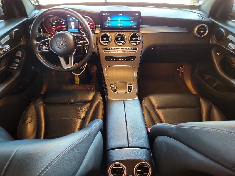2020 Mercedes-benz Glc VIN WDC0G8DB4LF694399 COPART salvage auction — NORMAL WEAR, Az - Certificate Of Title, sold $10,000 on 2026-08-17 (photo 8)