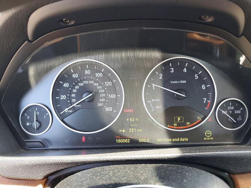2012 BMW 3er VIN WBA3A5C54CF257031 COPART salvage auction — MINOR DENT/SCRATCHES, Ca - Dis/Dlr/Exp Only Clean Title, sold $1,600 on 2026-08-06 (photo 9)