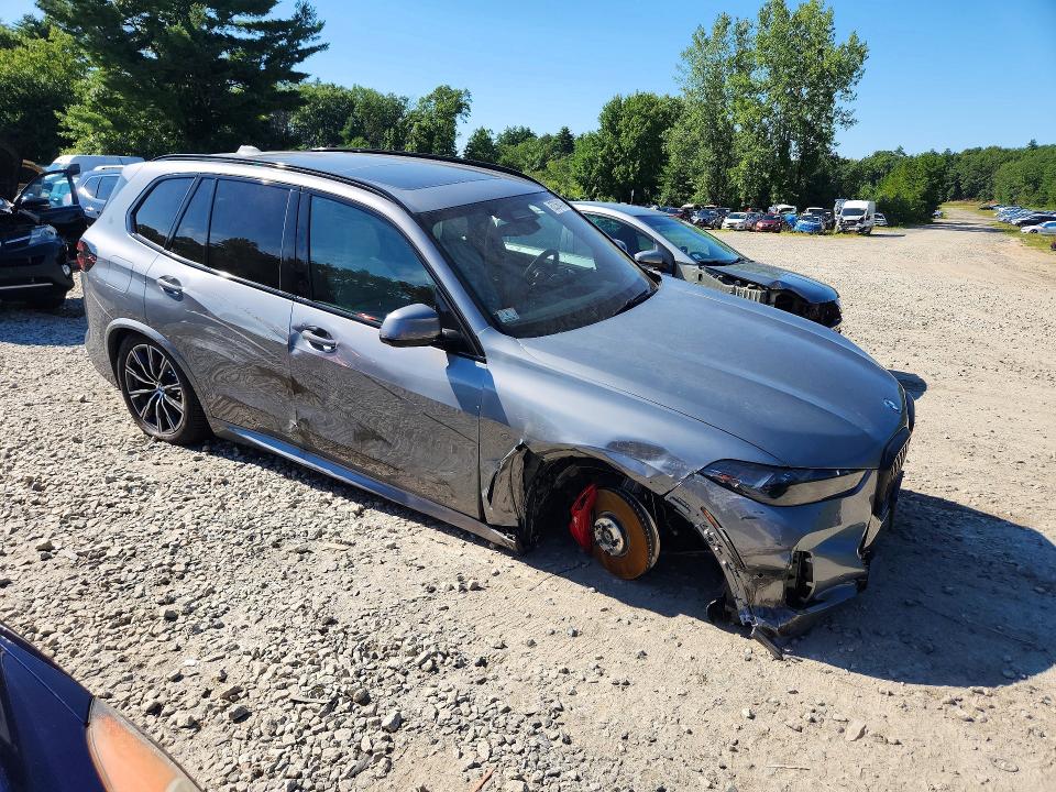 2026 BMW X5 VIN 5UX43EU07T9377360 COPART salvage auction — FRONT END, Ma - Cert Of Title-Salvage, sold $48,250 on 2026-09-30 (photo 4)