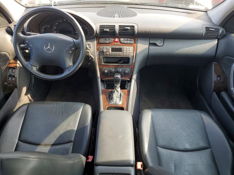 2001 Mercedes-benz C class VIN WDBRF61J21F131458 COPART salvage auction — MINOR DENT/SCRATCHES, NY - CERTIFICATE OF TITLE, sold $500 on 2026-08-17 (photo 8)