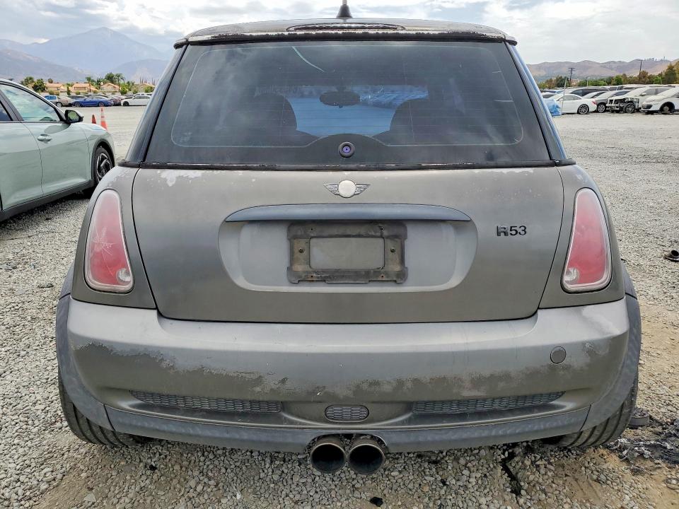 2005 Mini Cooper VIN WMWRE335X5TL12461 COPART salvage auction — MECHANICAL, CA - DIS/DLR/EXP ONLY CLEAN TITLE, sold $175 on 2026-08-19 (photo 6)