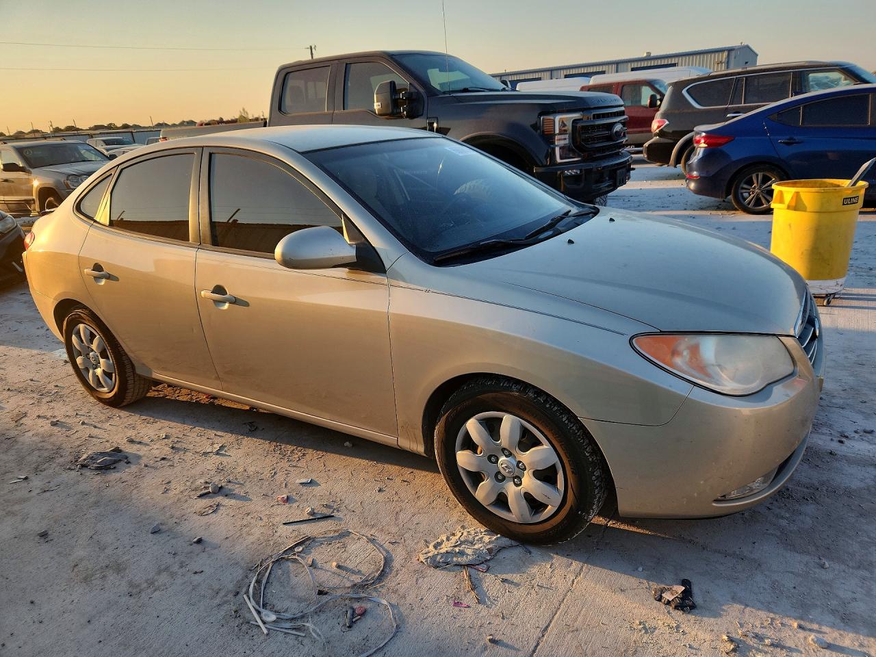 2008 Hyundai Elantra VIN KMHDU46DX8U514915 COPART salvage auction — Rear End, Sv - Salvage Title, sold $800 on 2026-09-18 (photo 4)