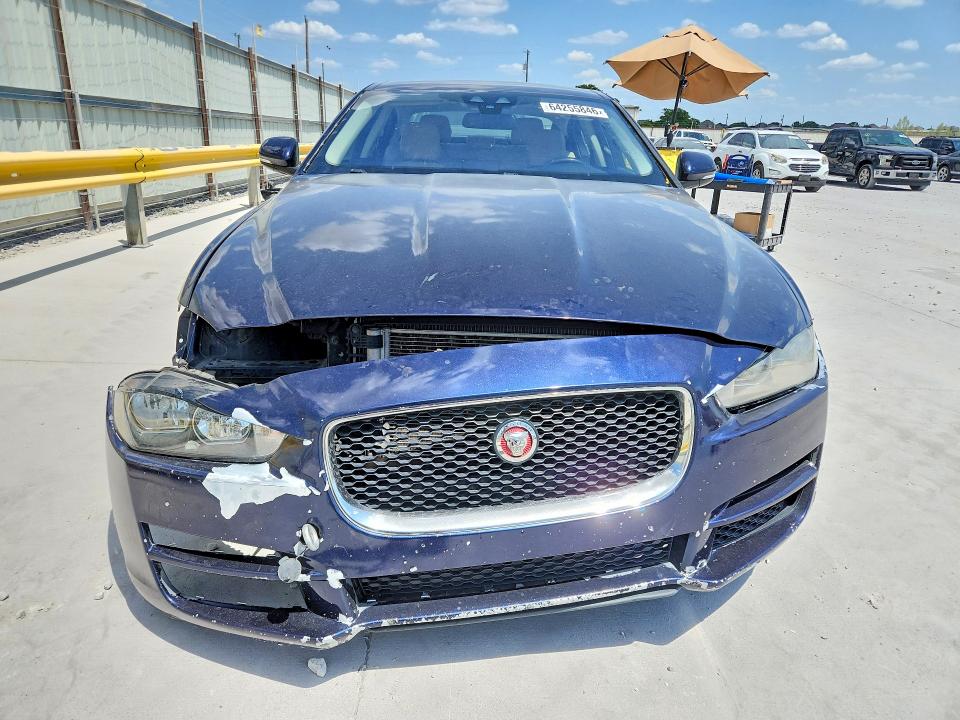 2017 Jaguar Xe VIN SAJAR4BG5HA975791 COPART salvage auction — FRONT END, Mt - Cert Of Title-Rebuilt Salvage, sold $225 on 2026-09-11 (photo 5)