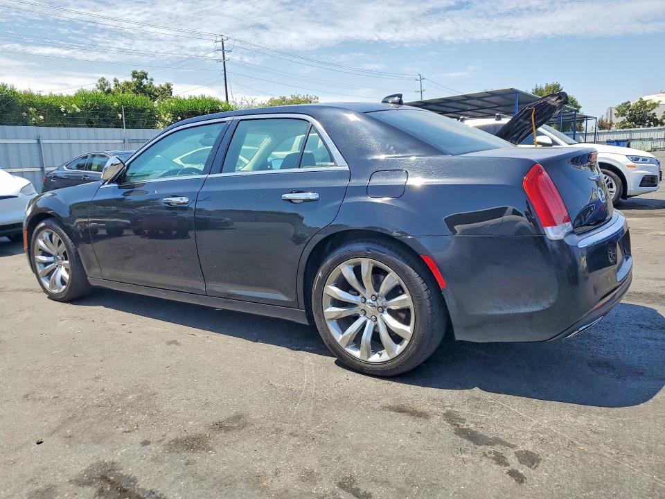2017 Chrysler 300 VIN 2C3CCAEG7HH668003 COPART salvage auction — MINOR DENT/SCRATCHES, CA - DIS/DLR/EXP ONLY CLEAN TITLE, sold $10,300 on 2026-08-11 (photo 2)