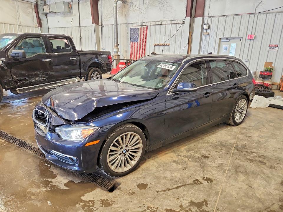 2014 BMW 3er VIN WBA3K5C52EKT33577 — COPART salvage auction photo