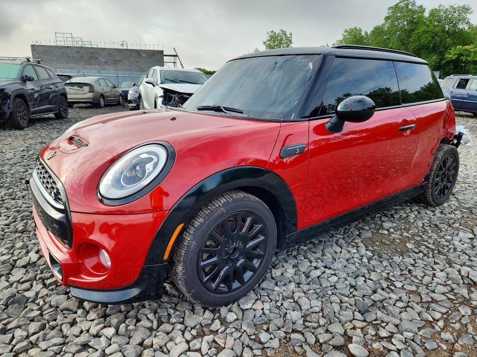 2017 Mini Cooper VIN WMWXP7C31H2A46381 COPART salvage auction — REAR END, Ny - Mv-907A Salvage Certificate, sold $3,200 on 2026-08-17 (photo 1)