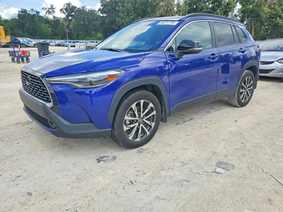 2025 Toyota Corolla cross VIN 7MUDAAAGXSV144211 — COPART salvage auction photo