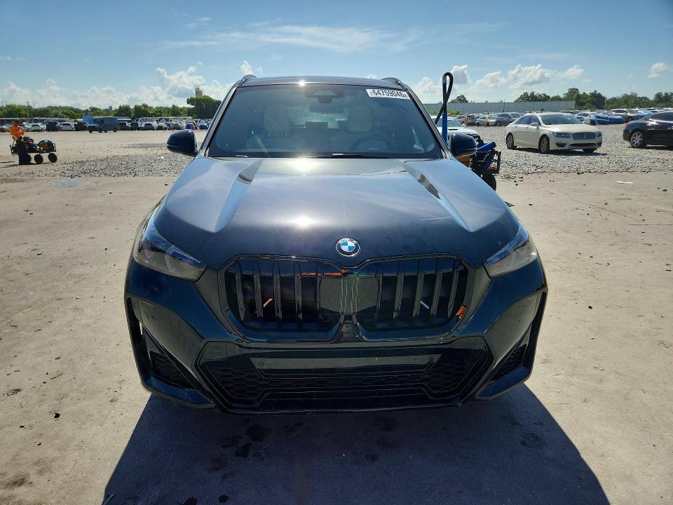 2026 BMW X1 VIN WBX73EF06T5469162 COPART salvage auction — MINOR DENT/SCRATCHES, Nc - Certificate Of Title, sold $18,500 on 2026-08-19 (photo 5)