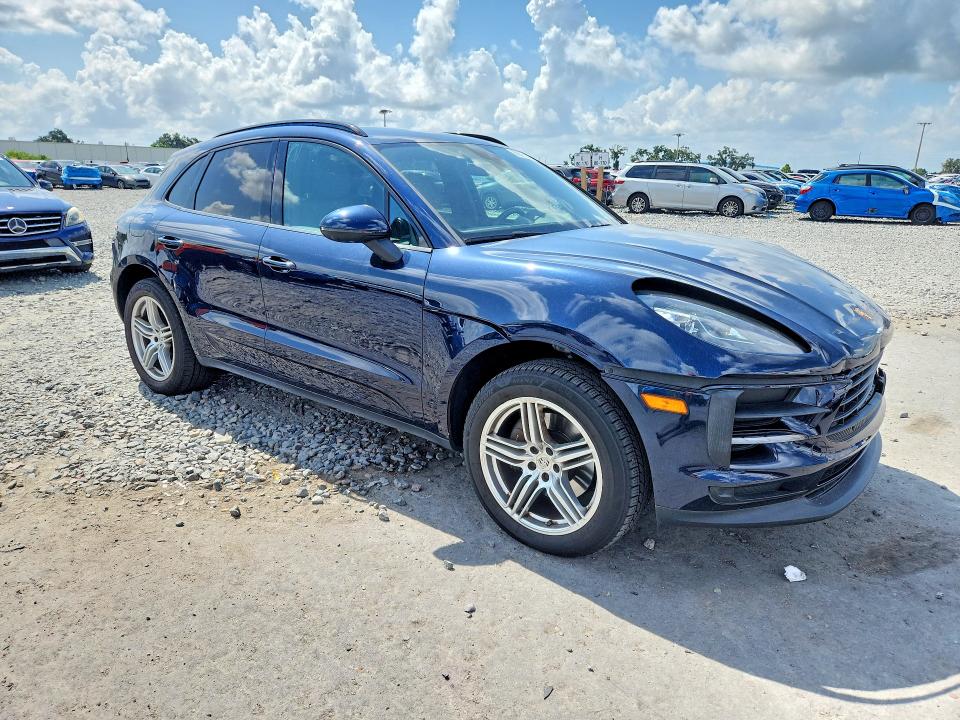 2020 Porsche Macan VIN WP1AA2A59LLB13521 COPART salvage auction — FRONT END, Salvage Title, sold $12,000 on 2026-08-26 (photo 4)