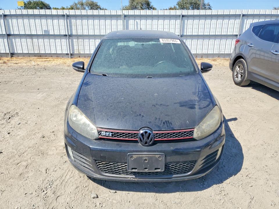 2010 Volkswagen Gti VIN WVWGD9AJ4AW218780 COPART salvage auction — NORMAL WEAR, CA - DIS/DLR/EXP APP FOR DUP CLEAN, sold $425 on 2026-08-18 (photo 5)