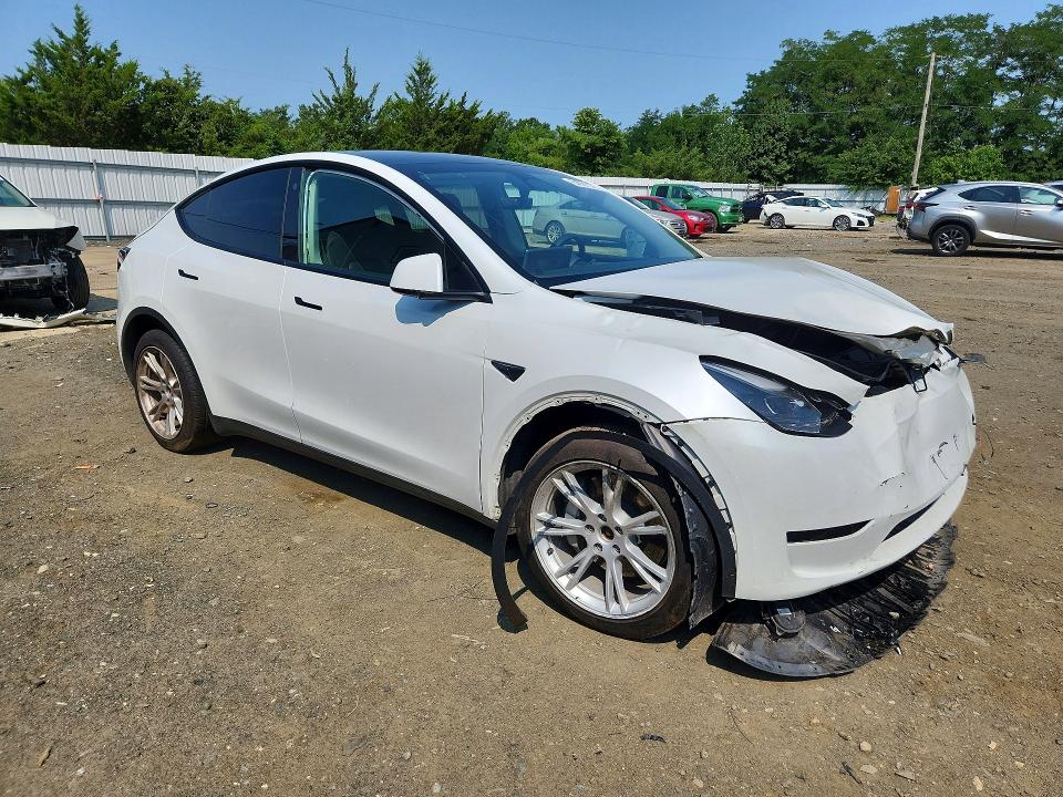 2023 Tesla Model y VIN 7SAYGDEE4PF664407 COPART salvage auction — FRONT END, Nj - Cert Of Title-Salvage, sold $11,600 on 2026-09-09 (photo 4)