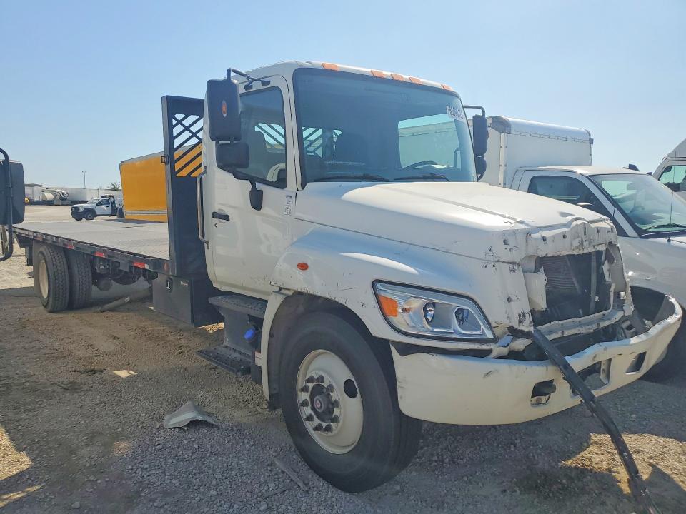 2024 Hino Hino l6 VIN 5PVNJ7AV3R5T55492 COPART salvage auction — FRONT END, TX - SALVAGE VEHICLE TITLE, sold $14,600 on 2026-09-10 (photo 4)