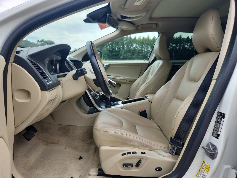 2016 Volvo Xc60 VIN YV4612RK4G2825249 COPART salvage auction — MINOR DENT/SCRATCHES, Salvage Title, sold $2,700 on 2026-09-16 (photo 7)