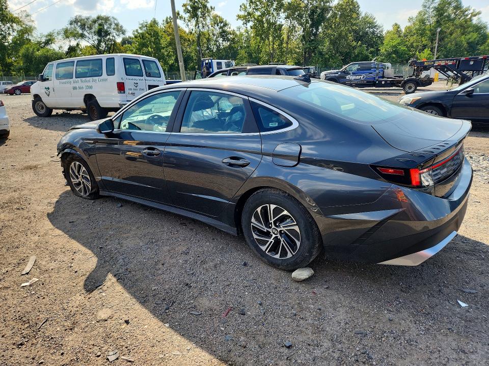 2026 Hyundai Sonata Hybrid VIN KMHL24JJXTA155266 COPART salvage auction — FRONT END, Fl - Certificate Of Destruction, sold $9,300 on 2026-09-10 (photo 2)