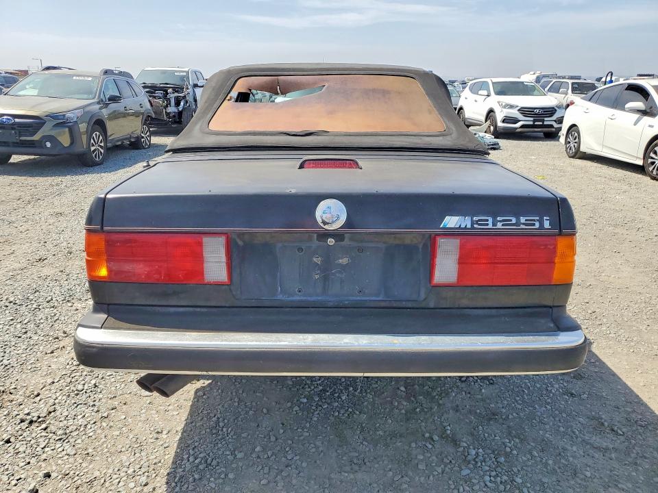 1989 BMW 3er VIN WBABB2309KEC18471 COPART salvage auction — SIDE, CA - DIS/DLR/EXP ONLY CLEAN TITLE (P), sold $1,600 on 2026-08-21 (photo 6)