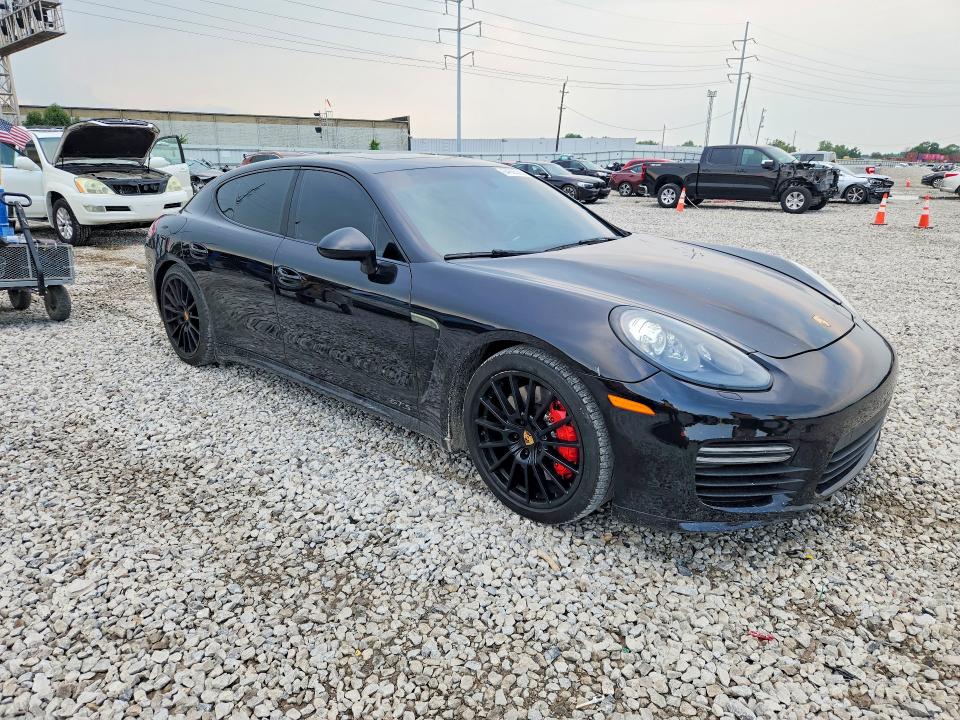 2016 Porsche Panamera VIN WP0AF2A79GL081387 COPART salvage auction — FRONT END, Salvage Title, sold $18,000 on 2026-08-29 (photo 4)