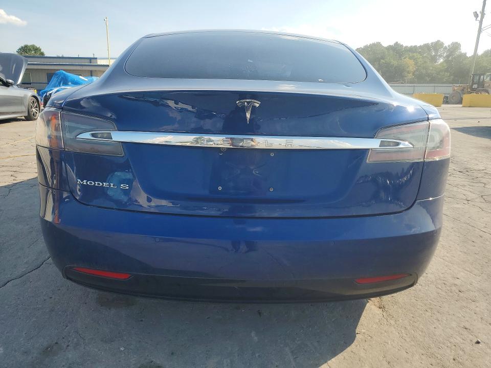2016 Tesla Model s VIN 5YJSA1E29GF151940 COPART salvage auction — MINOR DENT/SCRATCHES, Tn - Certificate Of Title (P), sold $3,700 on 2026-10-01 (photo 6)