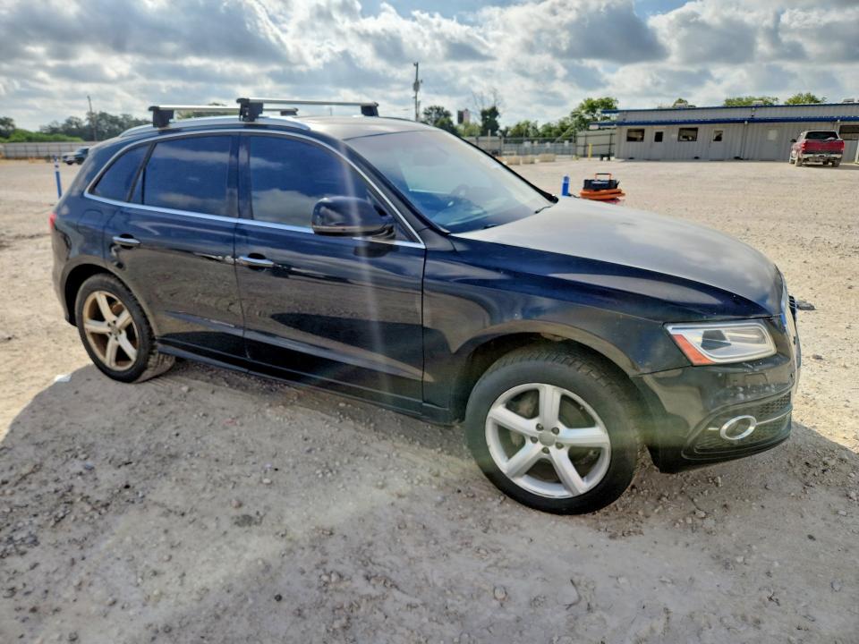 2017 Audi Q5 VIN WA1M2AFP7HA061237 COPART salvage auction — MINOR DENT/SCRATCHES, Salvage Title, sold $2,800 on 2026-09-29 (photo 4)