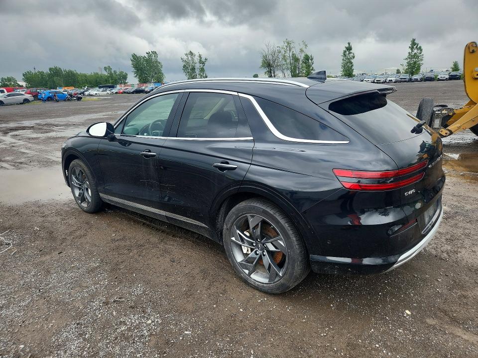 2024 Genesis Gv70 VIN KMUMAET18RU007135 COPART salvage auction — VANDALISM, QC - AUCUNE MENTION, sold $29,500 on 2026-09-08 (photo 2)