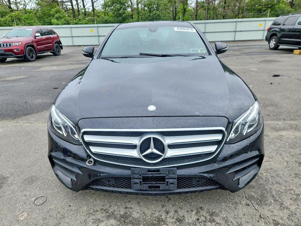 2017 Mercedes-benz E-klasse VIN WDDZF4KB4HA077655 COPART salvage auction — WATER/FLOOD, NY - MV907A-FLOOD SALVAGE, sold $1,950 on 2026-08-19 (photo 5)