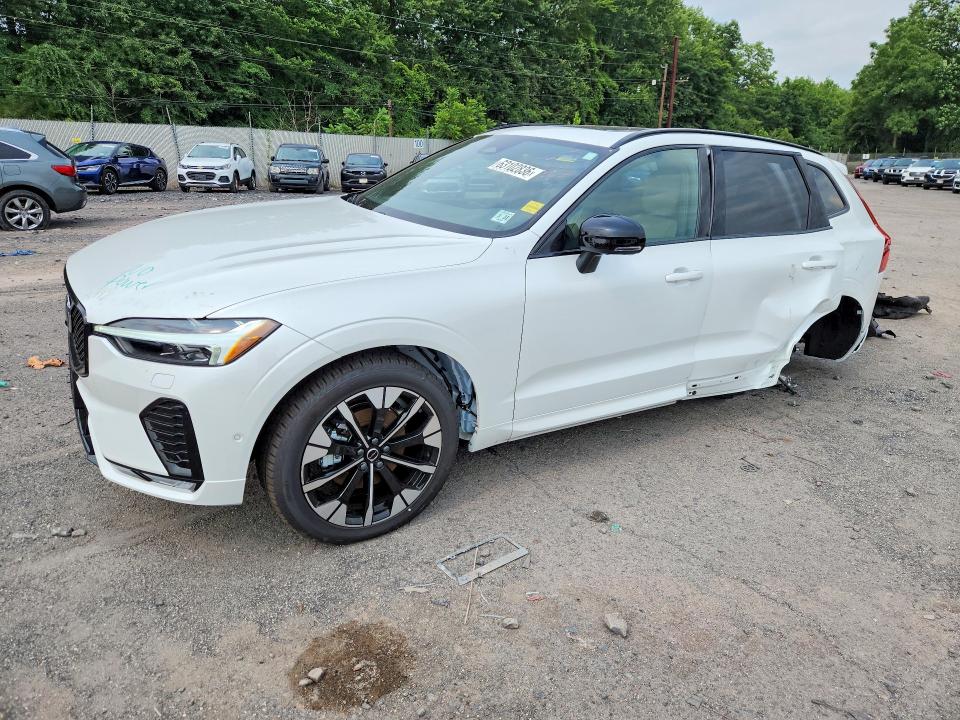 2026 Volvo Xc60 VIN YV4M12RC2T1390800 — COPART salvage auction photo