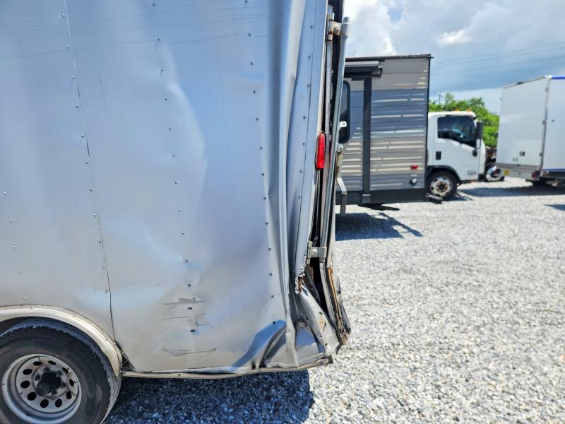 2017 Diamond cargo Diamond cargo VIN 53NBE1626H1053532 COPART salvage auction — REAR END, FL - CERT OF TITLE SLVG REBUILDABLE, sold $475 on 2026-09-18 (photo 7)