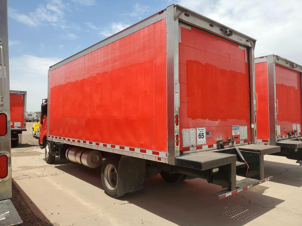 2017 Hino All other VIN JHHSDM2H8HK005841 COPART salvage auction — FRONT END, CT, sold $5,500 on 2026-09-09 (photo 2)