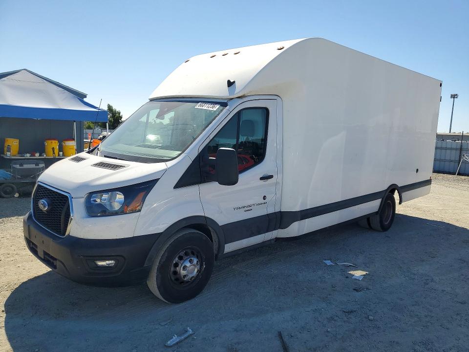 2022 Ford Transit VIN 1FDWU6PG5NKA22801 — COPART salvage auction photo