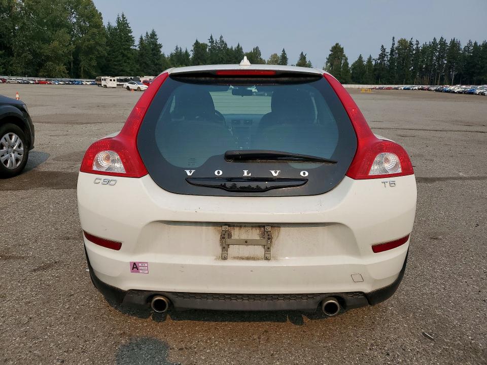 2011 Volvo C30 VIN YV1672MK9B2222860 COPART salvage auction — FRONT END, Or - Certificate Of Title, sold $350 on 2026-08-10 (photo 6)