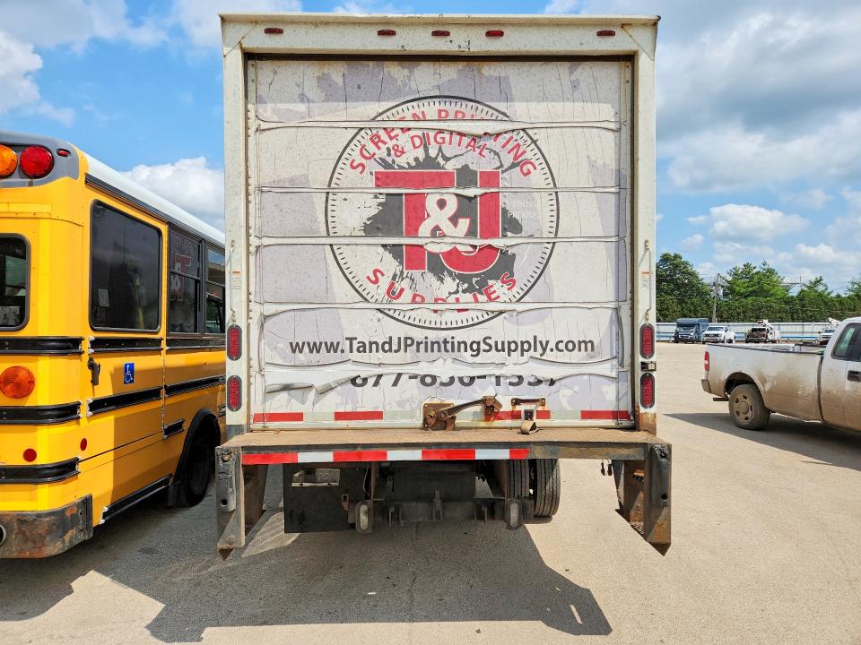 2018 Isuzu Npr VIN JALC4W160J7K01301 COPART salvage auction — NORMAL WEAR, Il - Certificate Of Title, sold $6,500 on 2026-09-07 (photo 6)