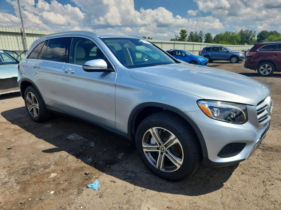 2018 Mercedes-benz Glc class VIN WDC0G4KB6JV035626 COPART salvage auction — UNDERCARRIAGE, PA - CERTIFICATE OF SALVAGE, sold $9,100 on 2026-08-14 (photo 4)