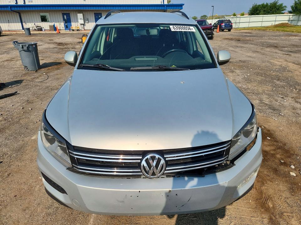 2015 Volkswagen Tiguan VIN WVGBV7AX7FW520387 COPART salvage auction — FRONT END, WI - CERTIFICATE OF TITLE, sold $225 on 2026-08-11 (photo 5)