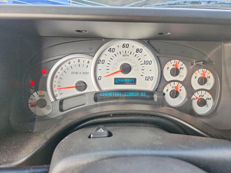 2004 Hummer H2 VIN 5GRGN23U94H122663 COPART salvage auction — FRONT END, CO - PUBLIC - SALVAGE TITLE, sold $2,150 on 2026-09-02 (photo 9)