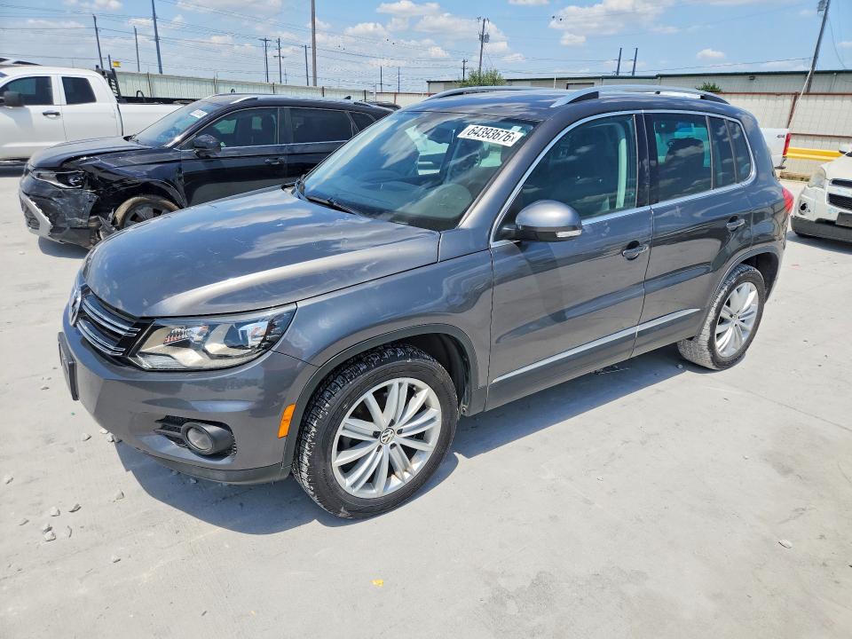 2016 Volkswagen Tiguan VIN WVGAV7AX2GW523209 COPART salvage auction — MINOR DENT/SCRATCHES, Tx - Certificate Of Title, sold $2,050 on 2026-08-14 (photo 1)