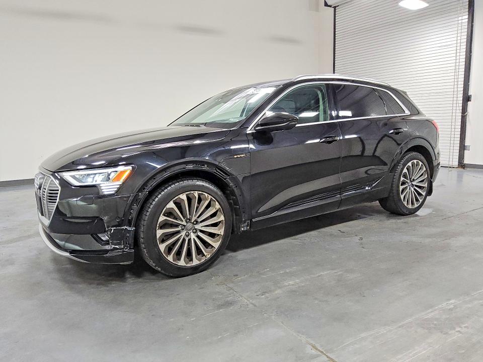 2019 Audi E-tron VIN WA1VABGEXKB017048 — COPART salvage auction photo