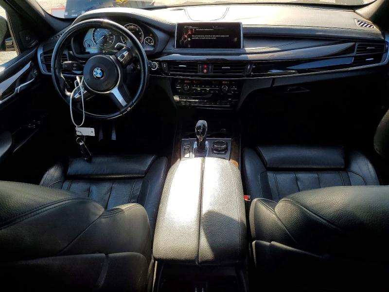 2015 BMW X5 VIN 5UXKR6C52F0J74457 COPART salvage auction — MINOR DENT/SCRATCHES, Ca - Dis/Dlr/Exp Only Clean Title (P), sold $3,900 on 2026-09-29 (photo 8)