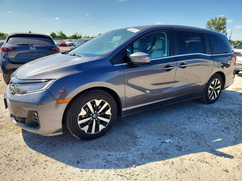 2025 Honda Odyssey VIN 5FNRL6H61SB086112 — COPART salvage auction photo